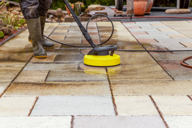Best Pool Deck Cleaning  in Fairfax, IA
